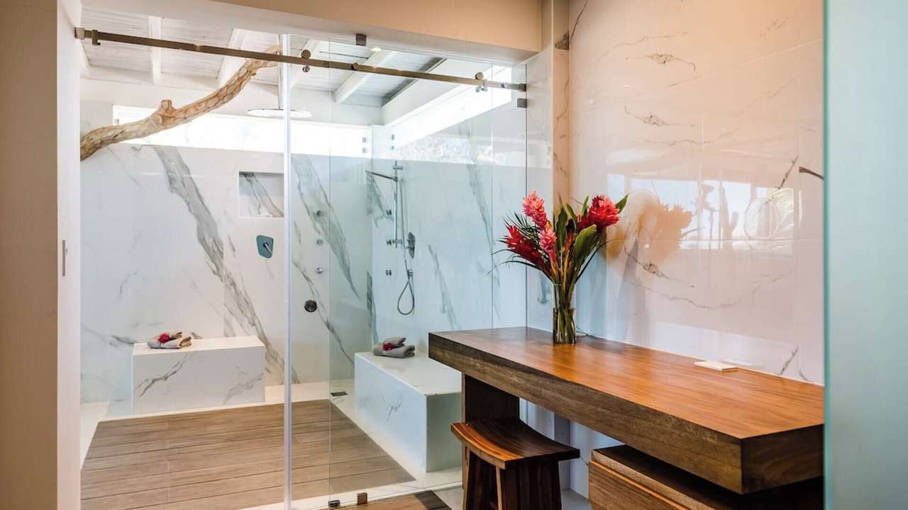 Photo of Bathroom in Playa Langosta