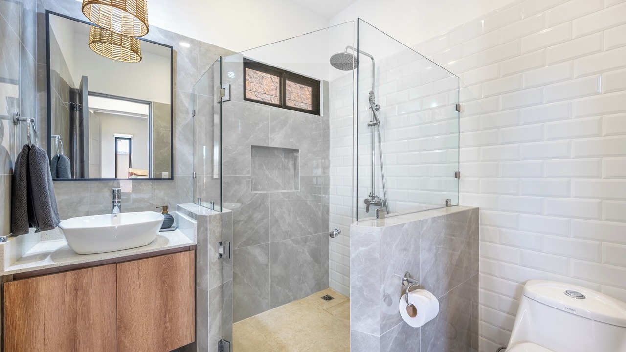 Photo of Bathroom in Tamarindo