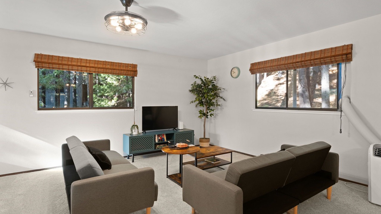 Photo of Livingroom in Arnold