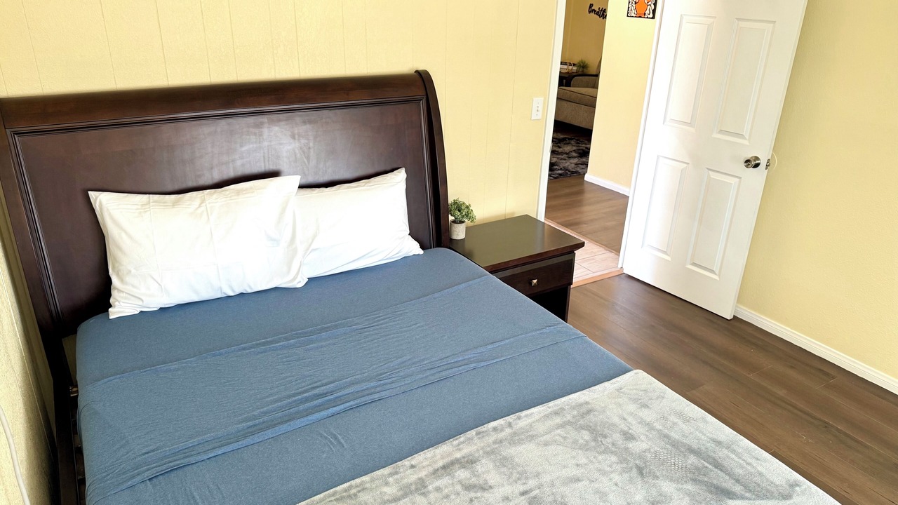Photo of Bedroom in Sunrise Manor
