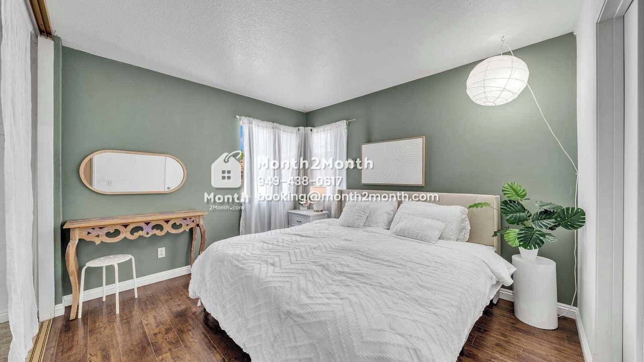 Photo of Bedroom in Pomona