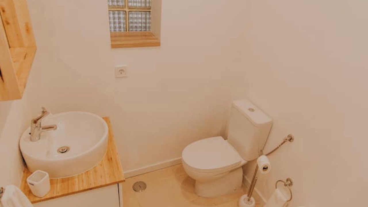 Photo of Bathroom in Santo Condestavel