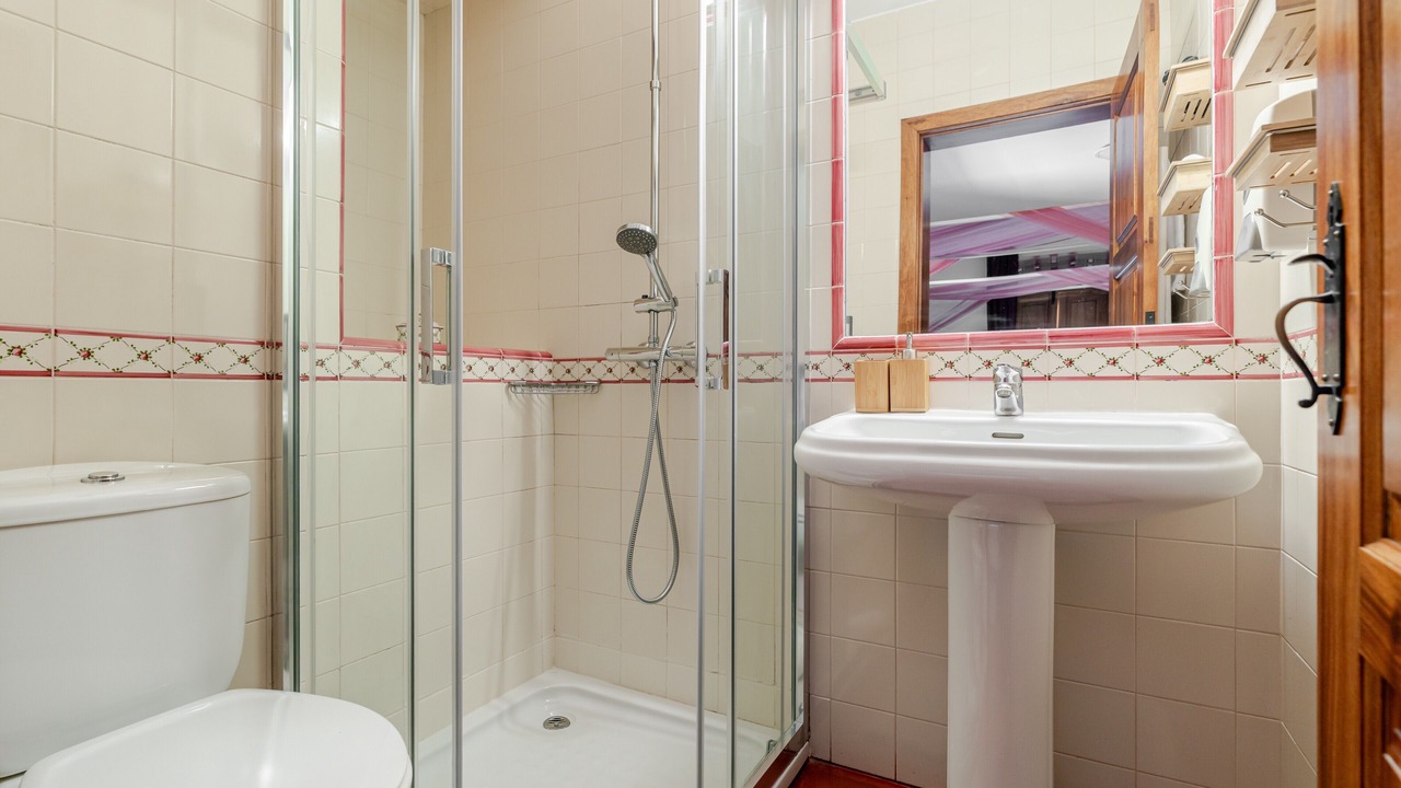 Photo of Bathroom in Bico