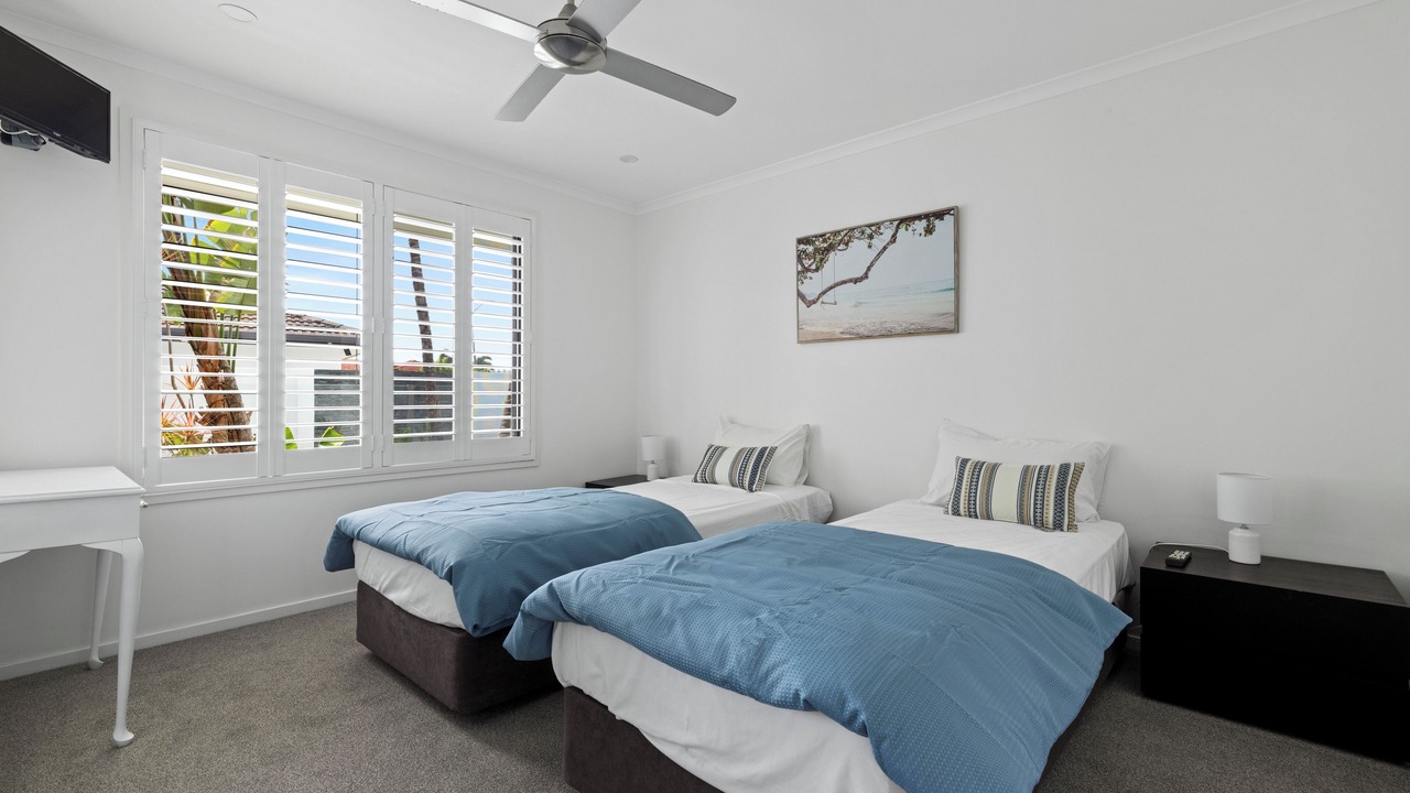 Photo of Bedroom in Broadbeach Waters