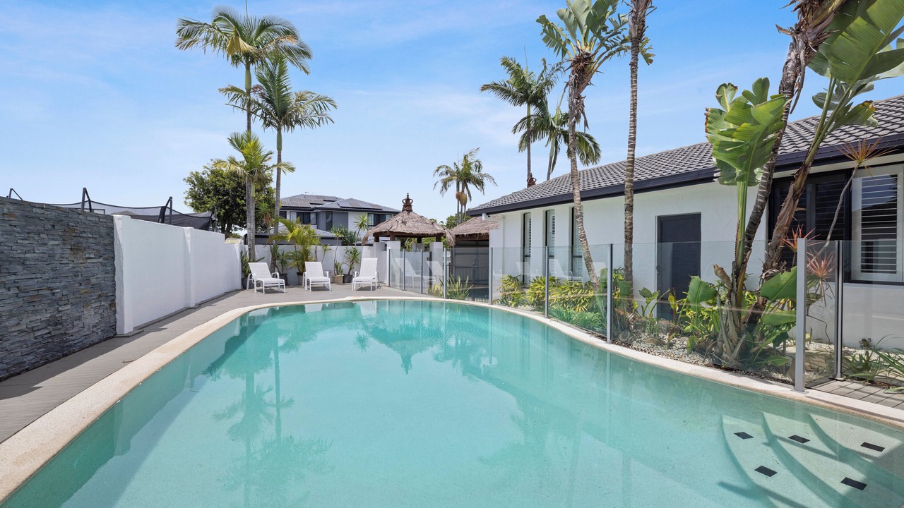 Photo of Outdoor in Broadbeach Waters