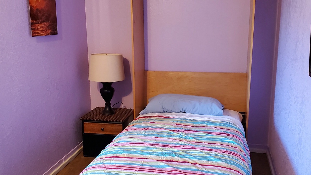 Photo of Bedroom in Wailuku
