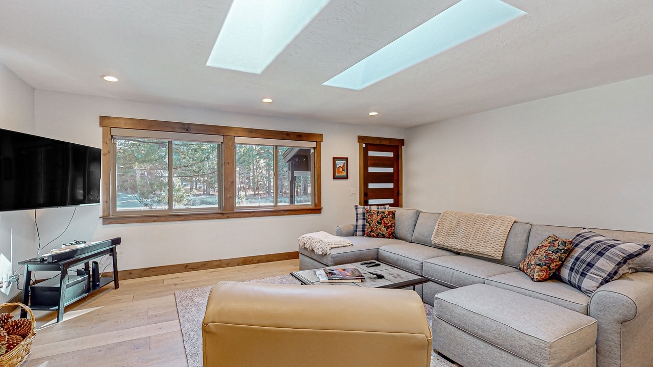 Photo of Livingroom in South Lake Tahoe