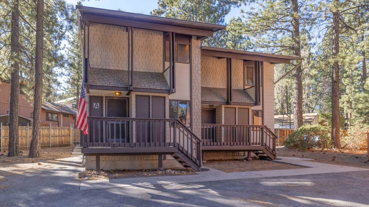 Photo of Outdoor in Summit Estates