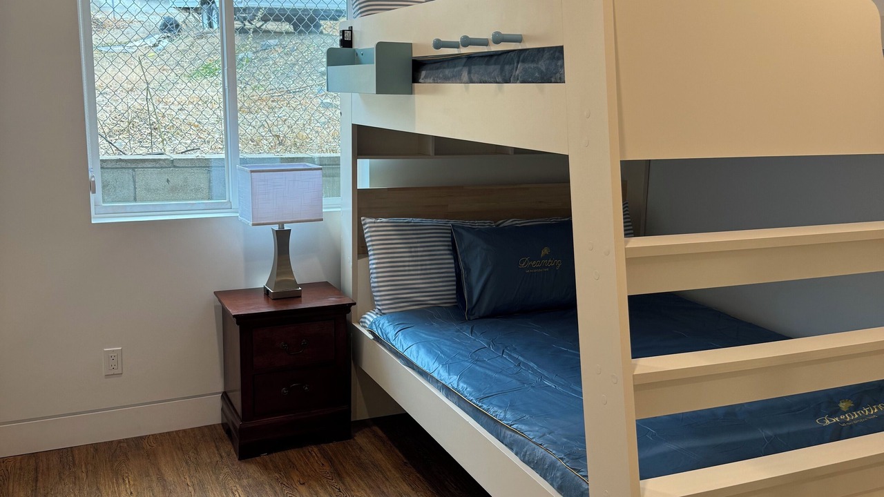 Photo of Bedroom in Frazier Park