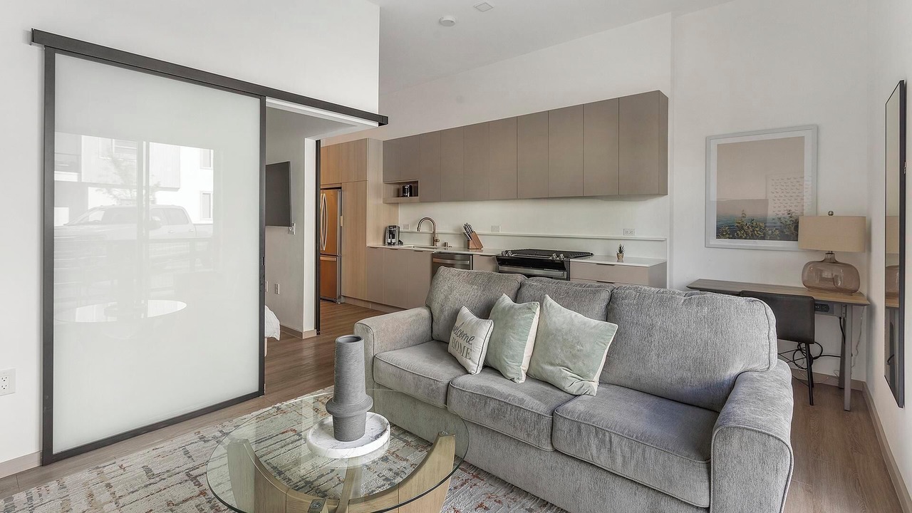 Photo of Livingroom in Spring Valley