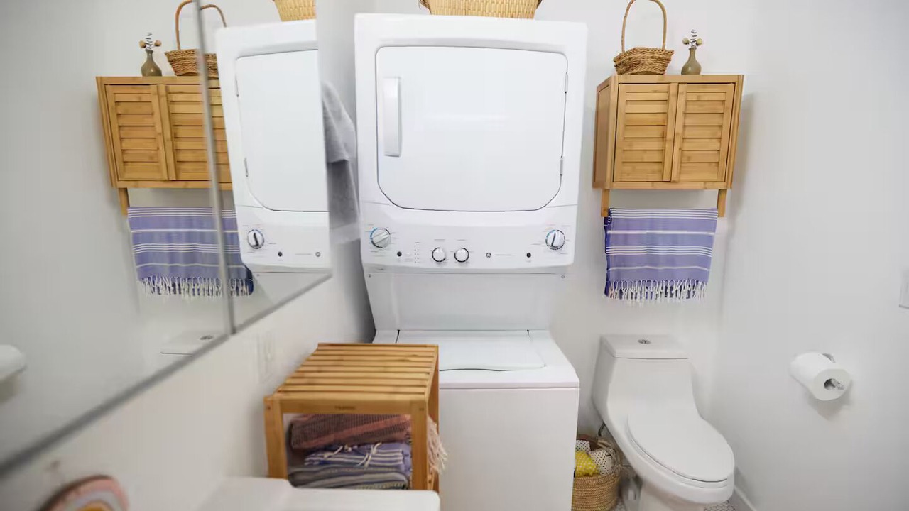 Photo of Bathroom in Los Angeles