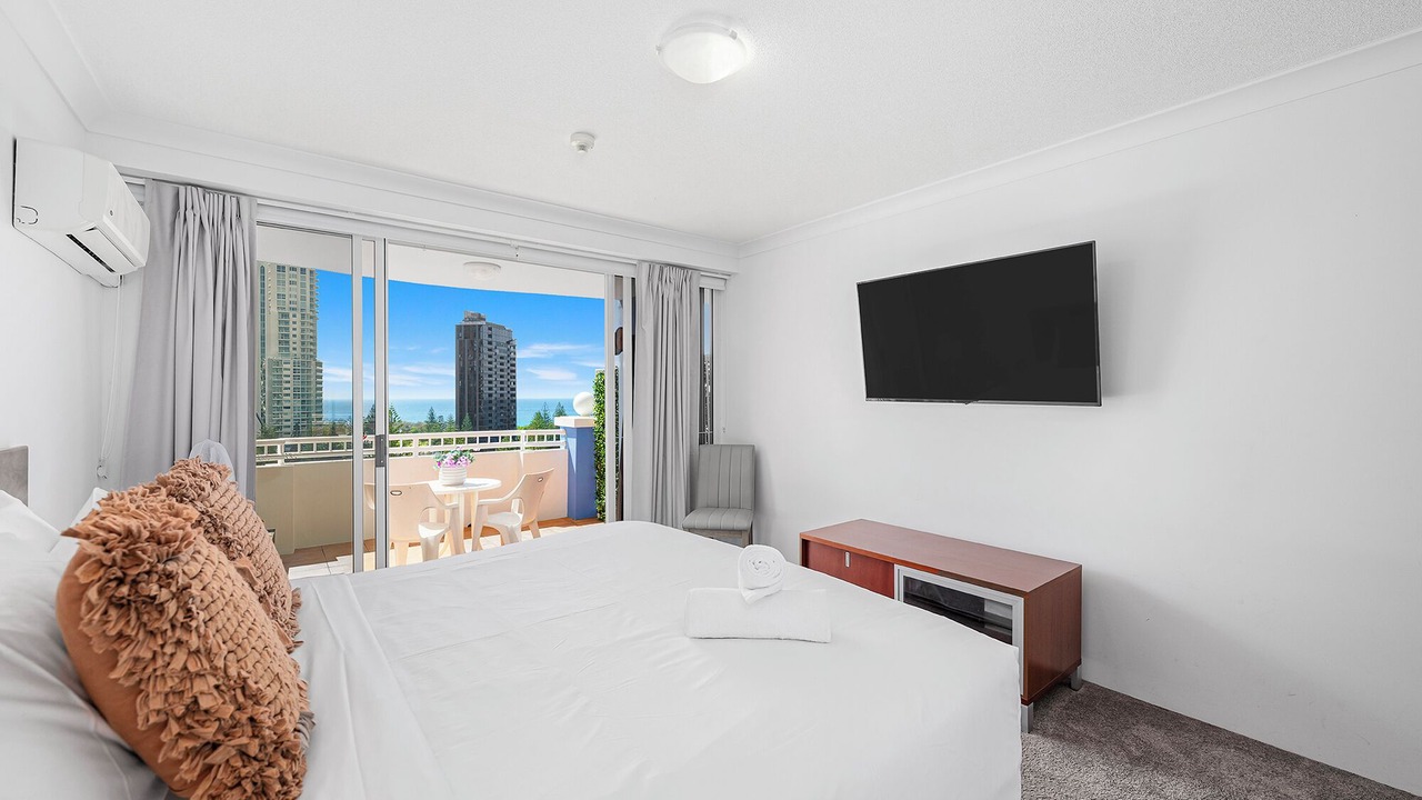 Photo of Bedroom in Mermaid Beach