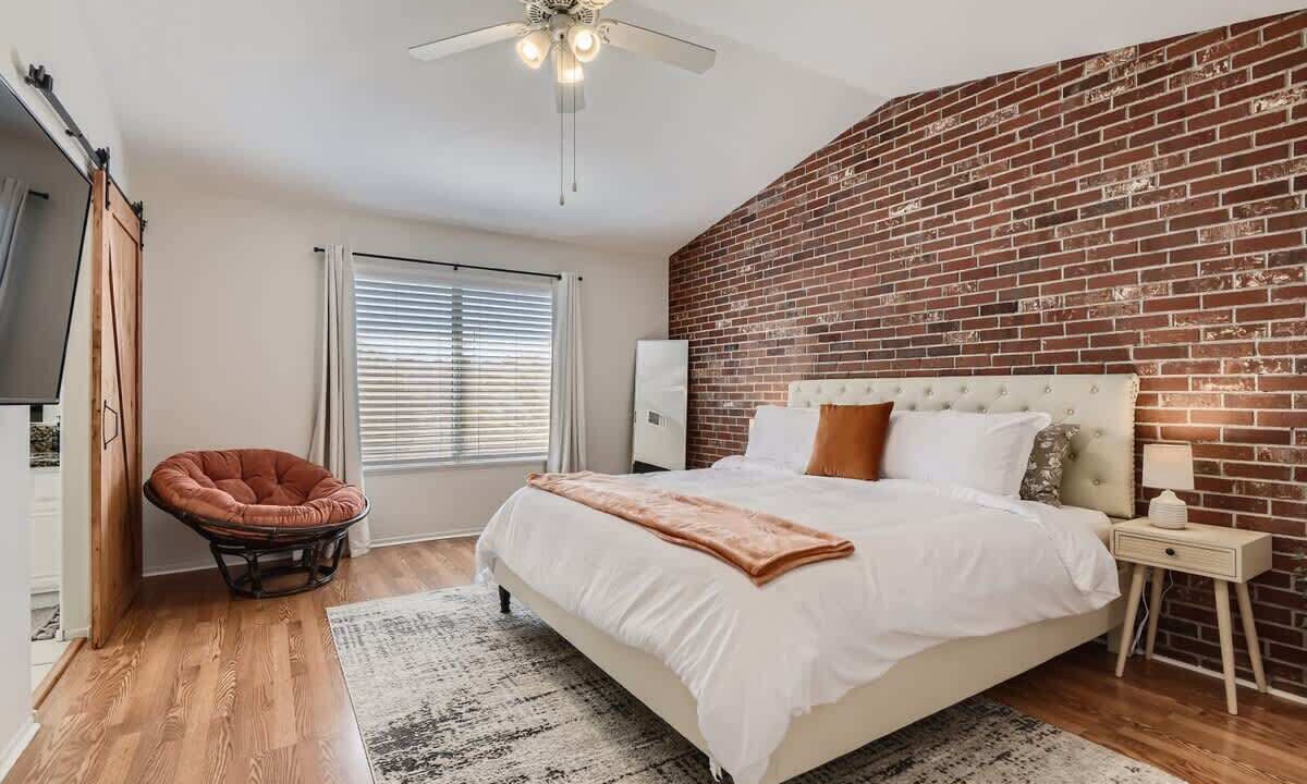 Photo of Bedroom in Canyon Gate