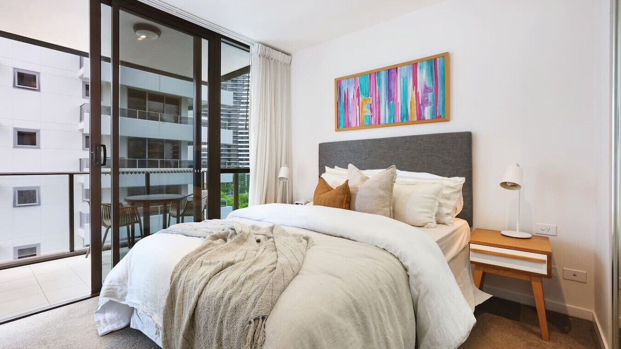 Photo of Bedroom in Broadbeach Waters