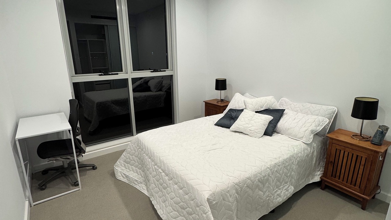 Photo of Bedroom in Main Beach