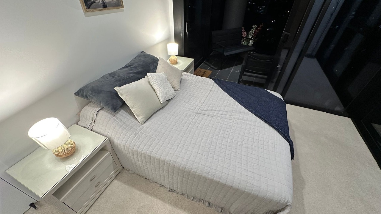 Photo of Bedroom in Main Beach