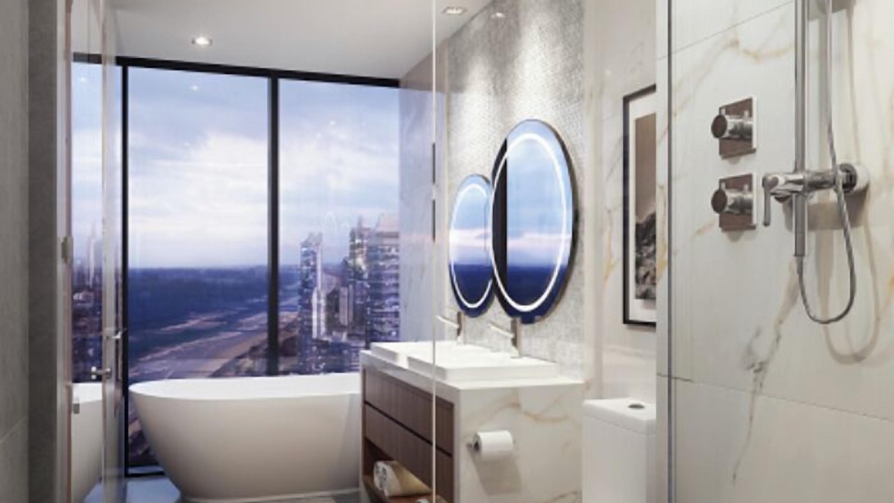 Photo of Bathroom in Main Beach