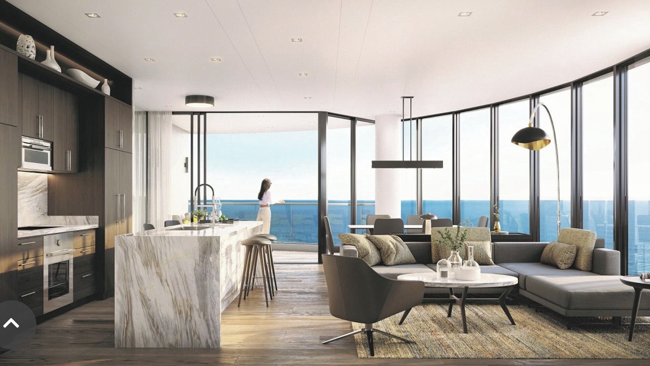 Photo of Livingroom in Main Beach