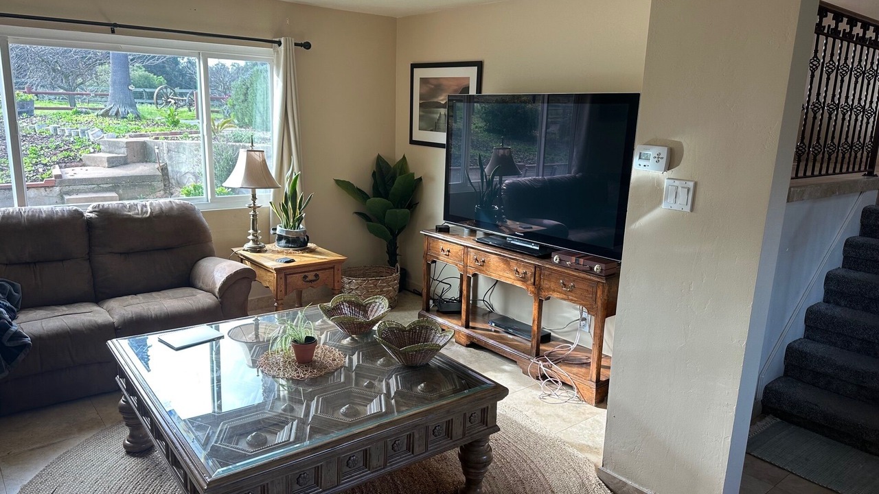 Photo of Livingroom in Callender