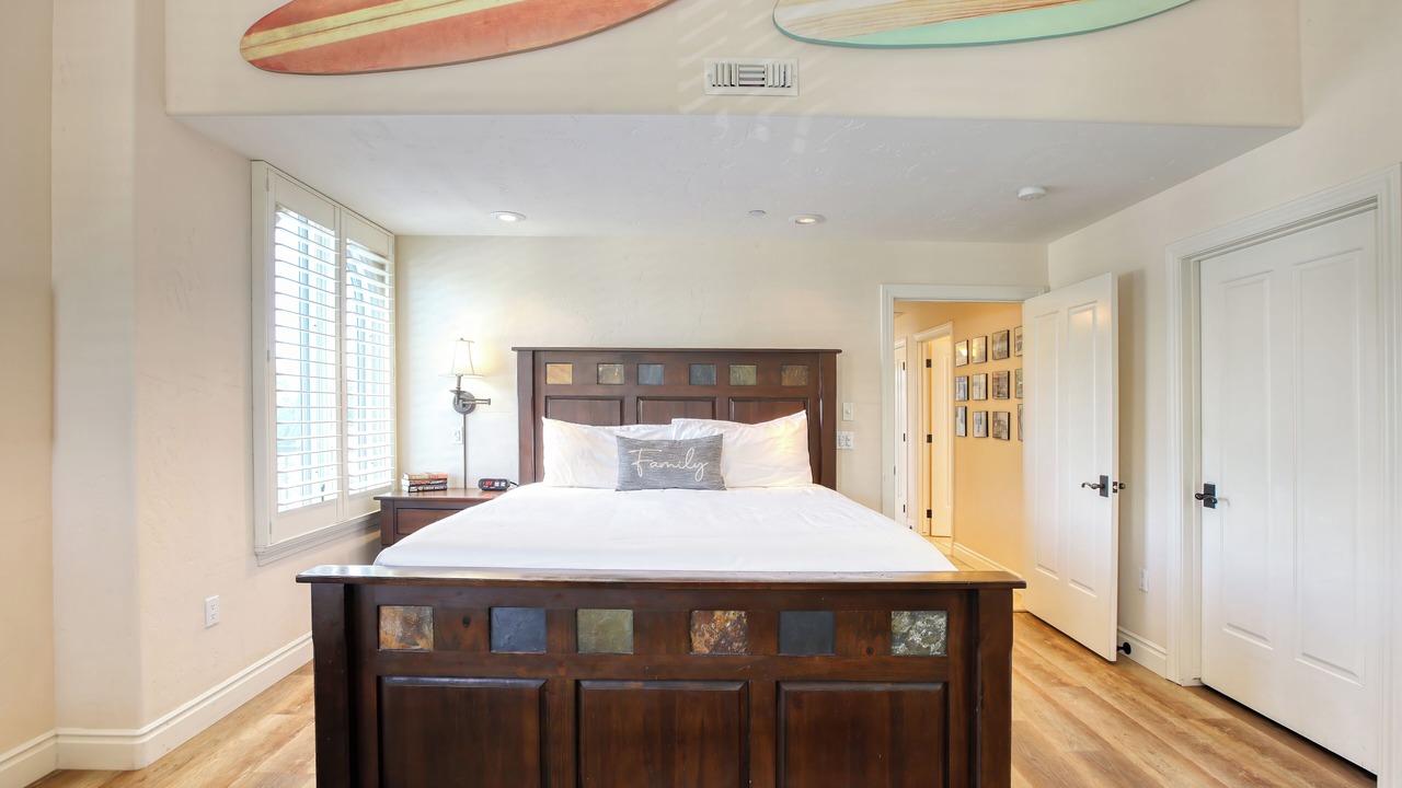 Photo of Bedroom in Downtown