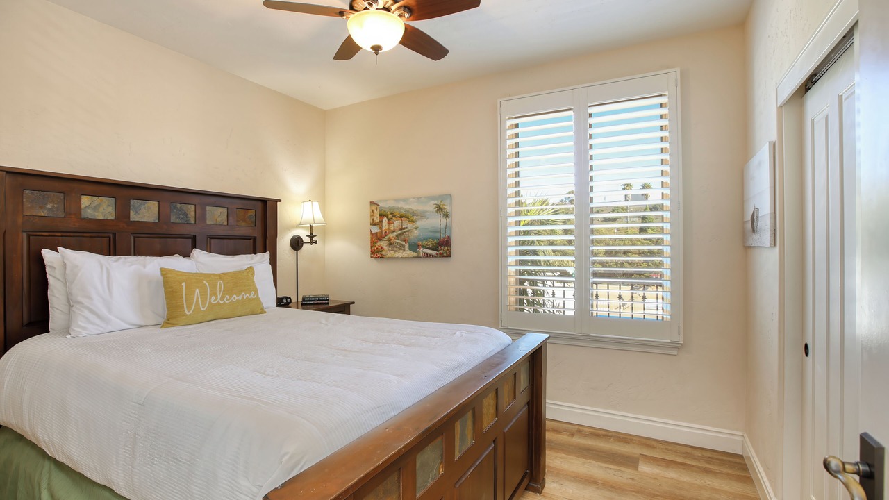Photo of Bedroom in Downtown