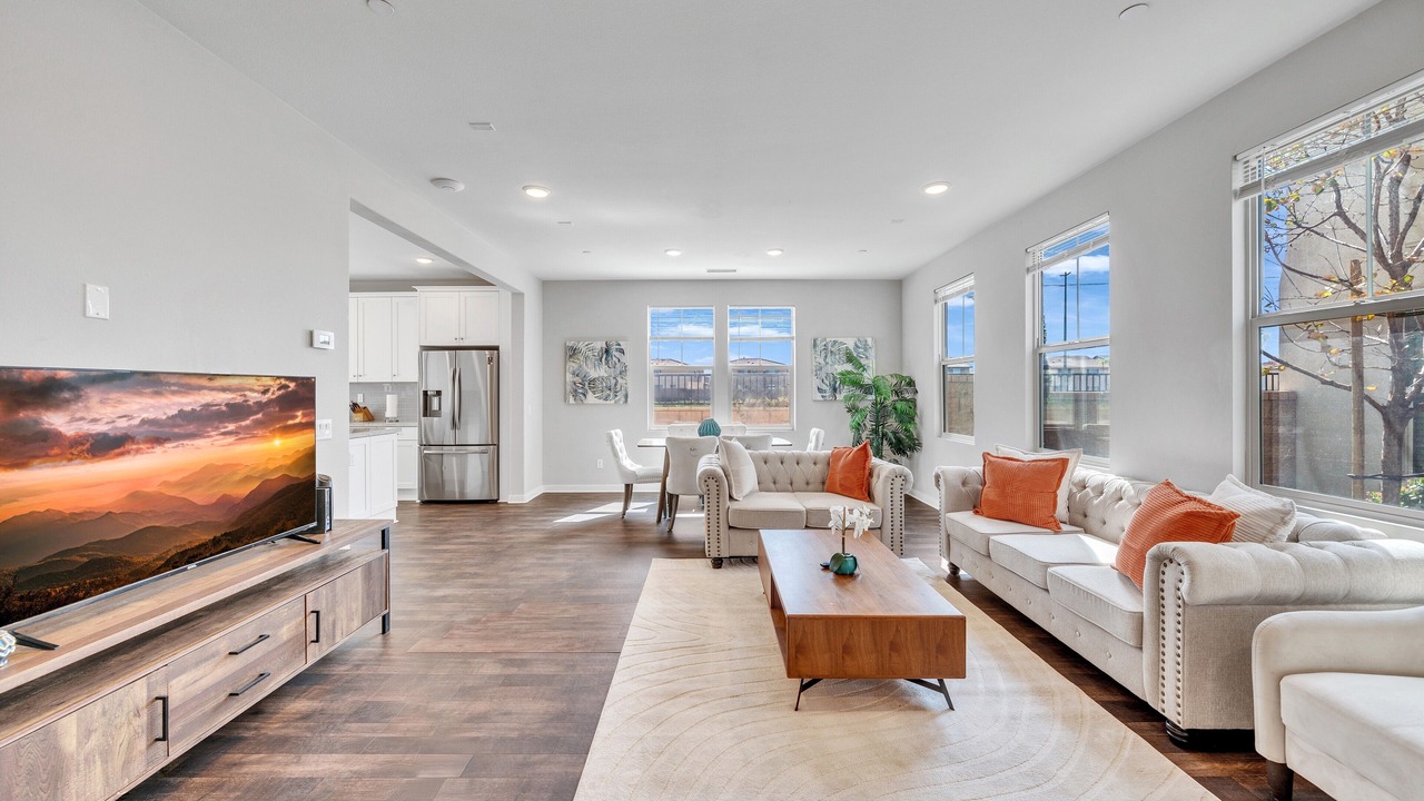 Photo of Livingroom in Ontario