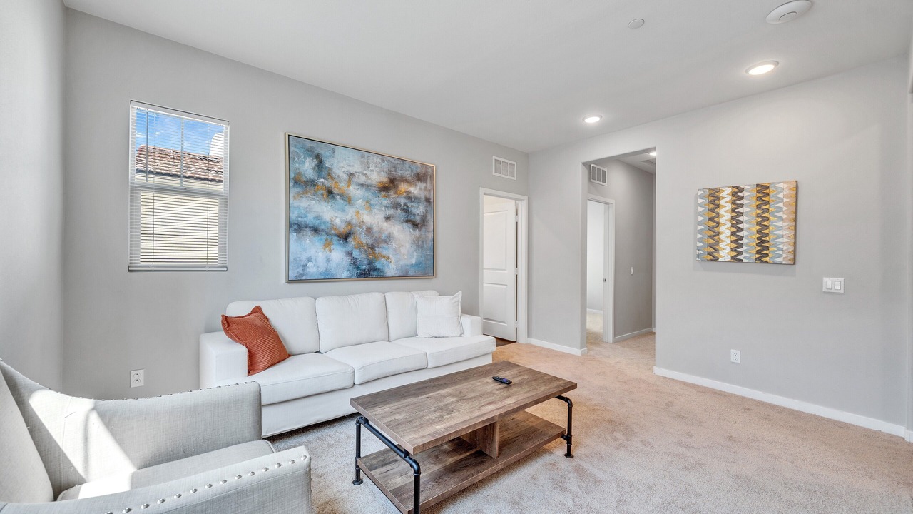 Photo of Livingroom in Ontario