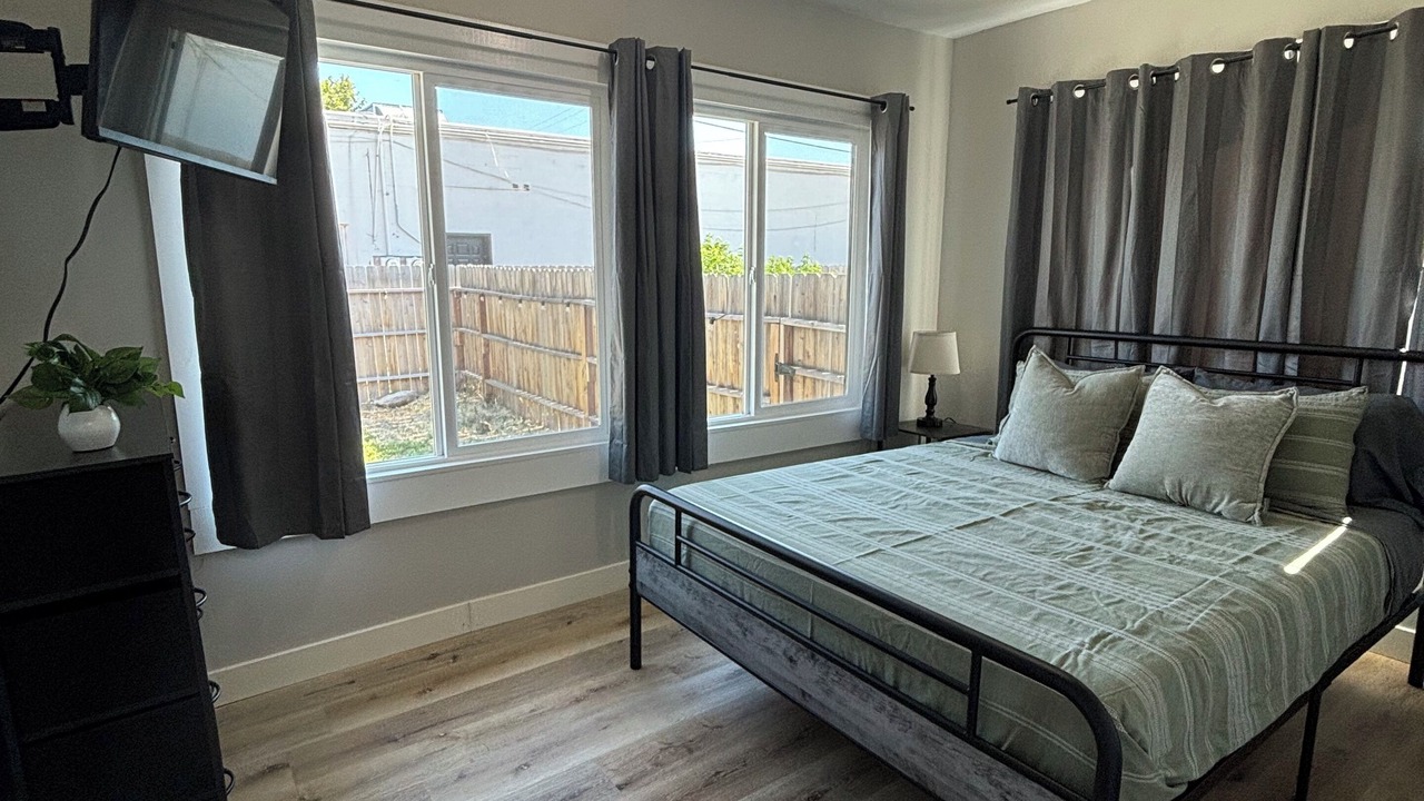 Photo of Bedroom in Porterville