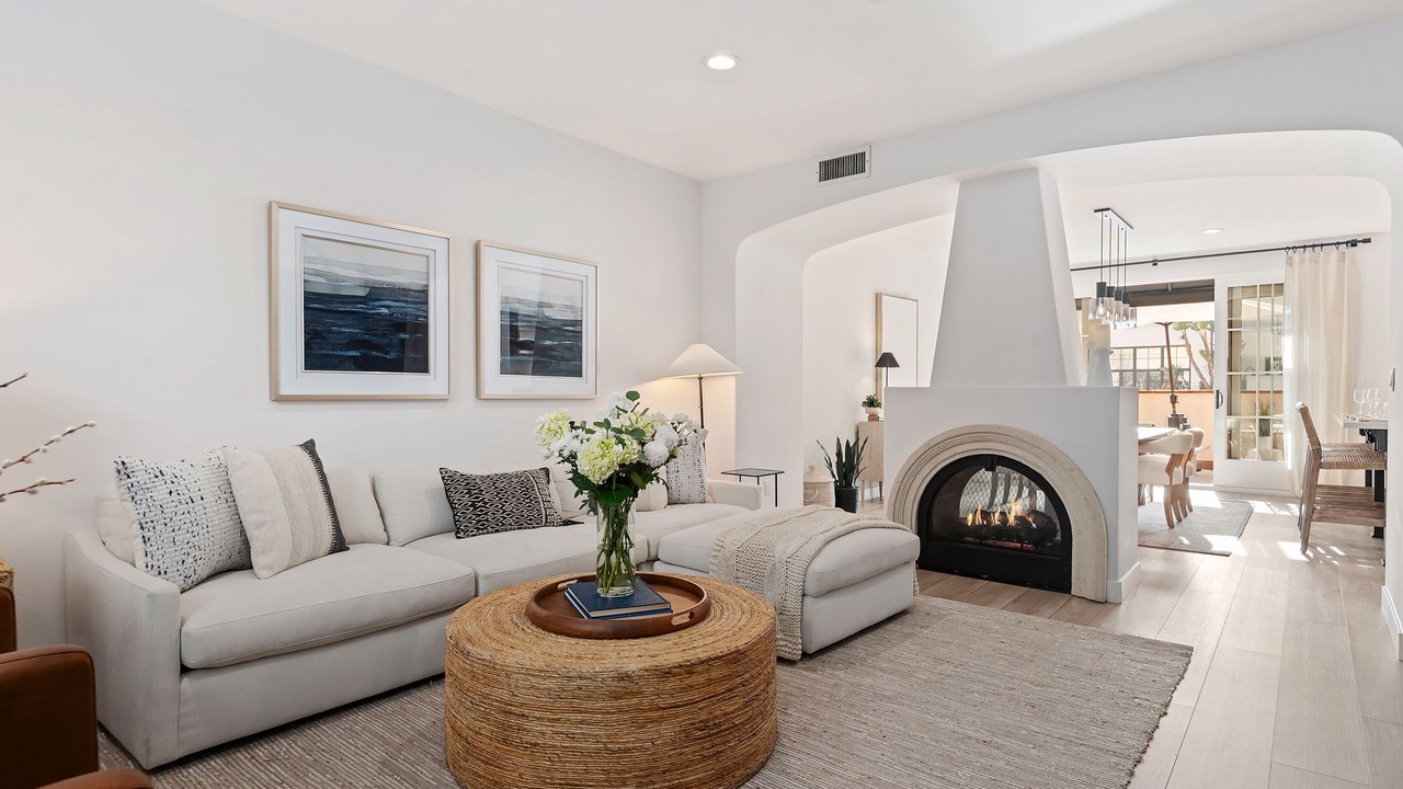 Photo of Livingroom in Santa Barbara