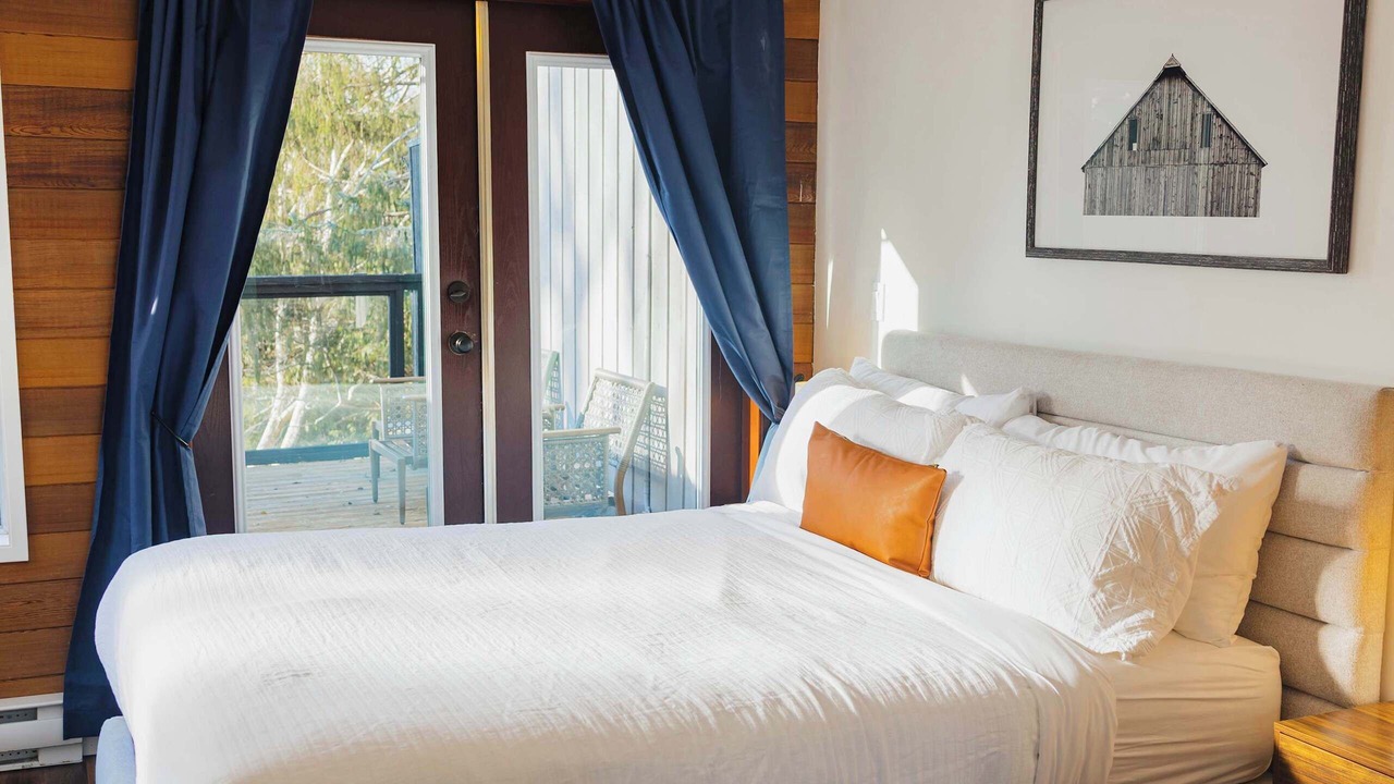 Photo of Bedroom in Tofino