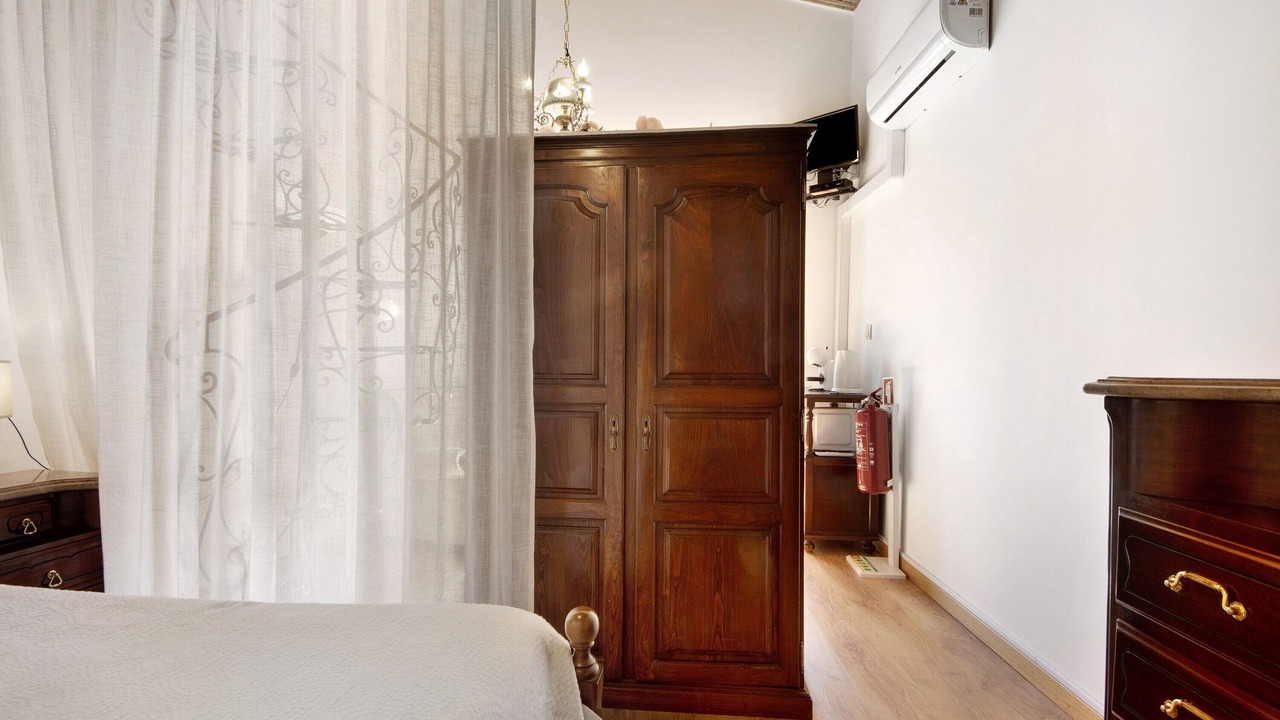 Photo of Bedroom in Provesende