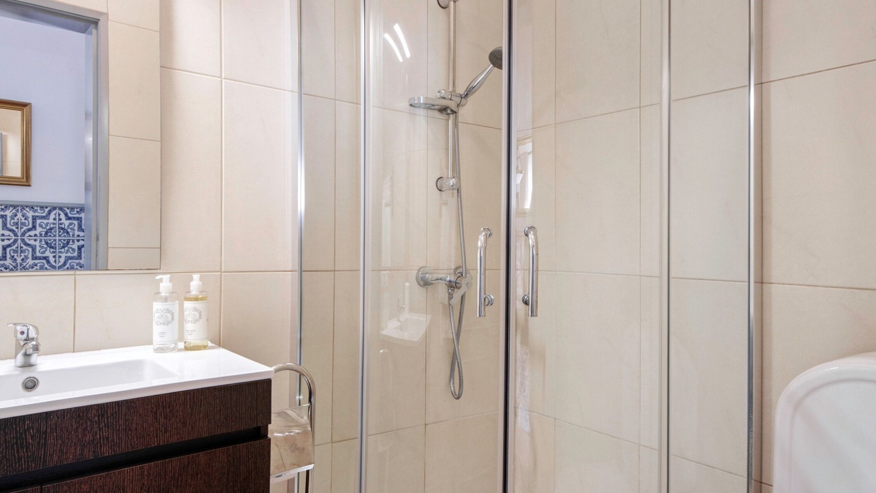 Photo of Bathroom in Provesende