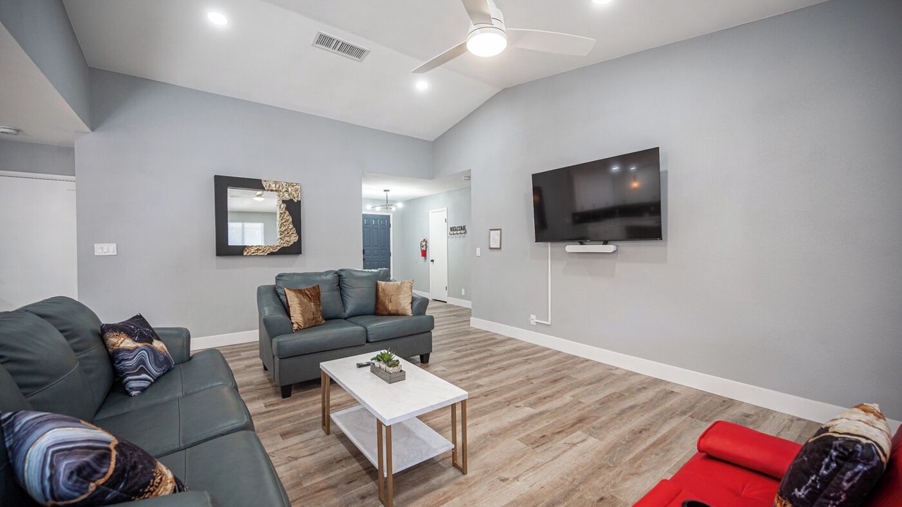 Photo of Livingroom in Summerlin