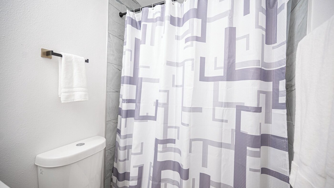 Photo of Bathroom in Summerlin