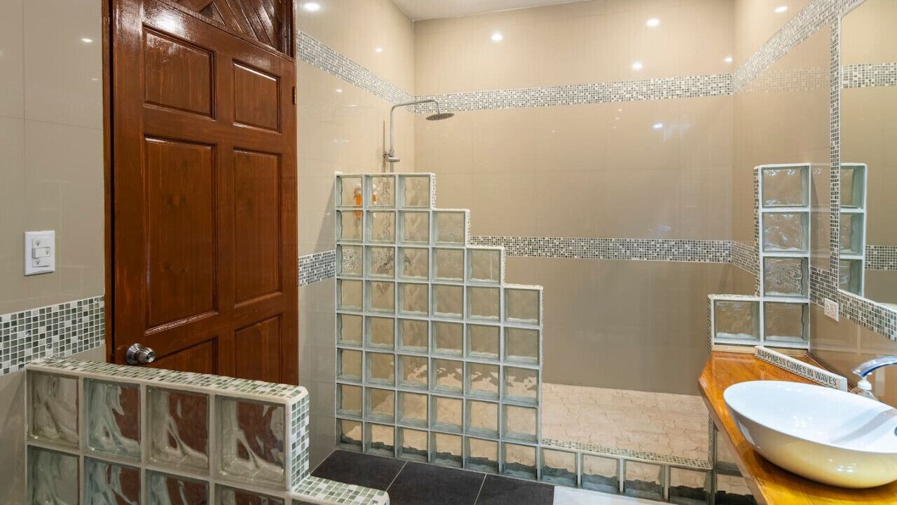 Photo of Bathroom in Manzanillo