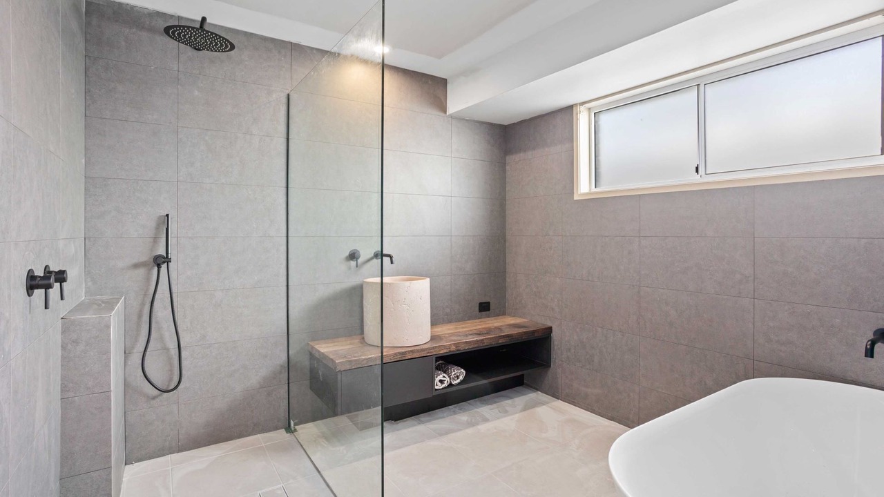 Photo of Bathroom in Burleigh Waters