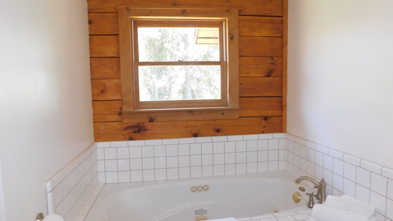 Photo of Bathroom in Posey
