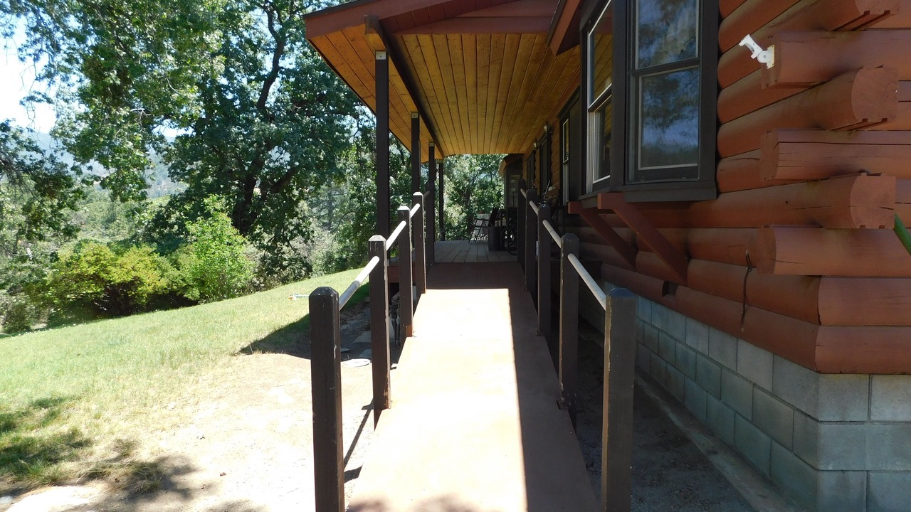 Photo of Outdoor in Posey