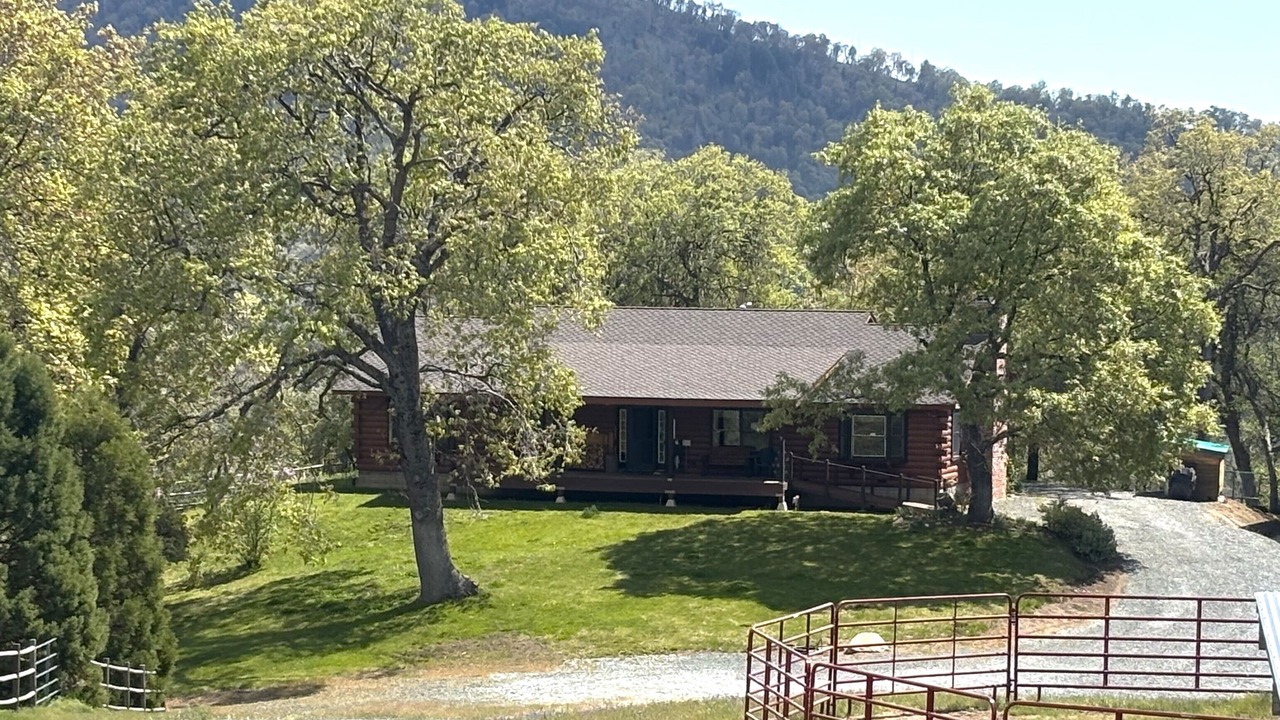 Photo of Outdoor in Posey