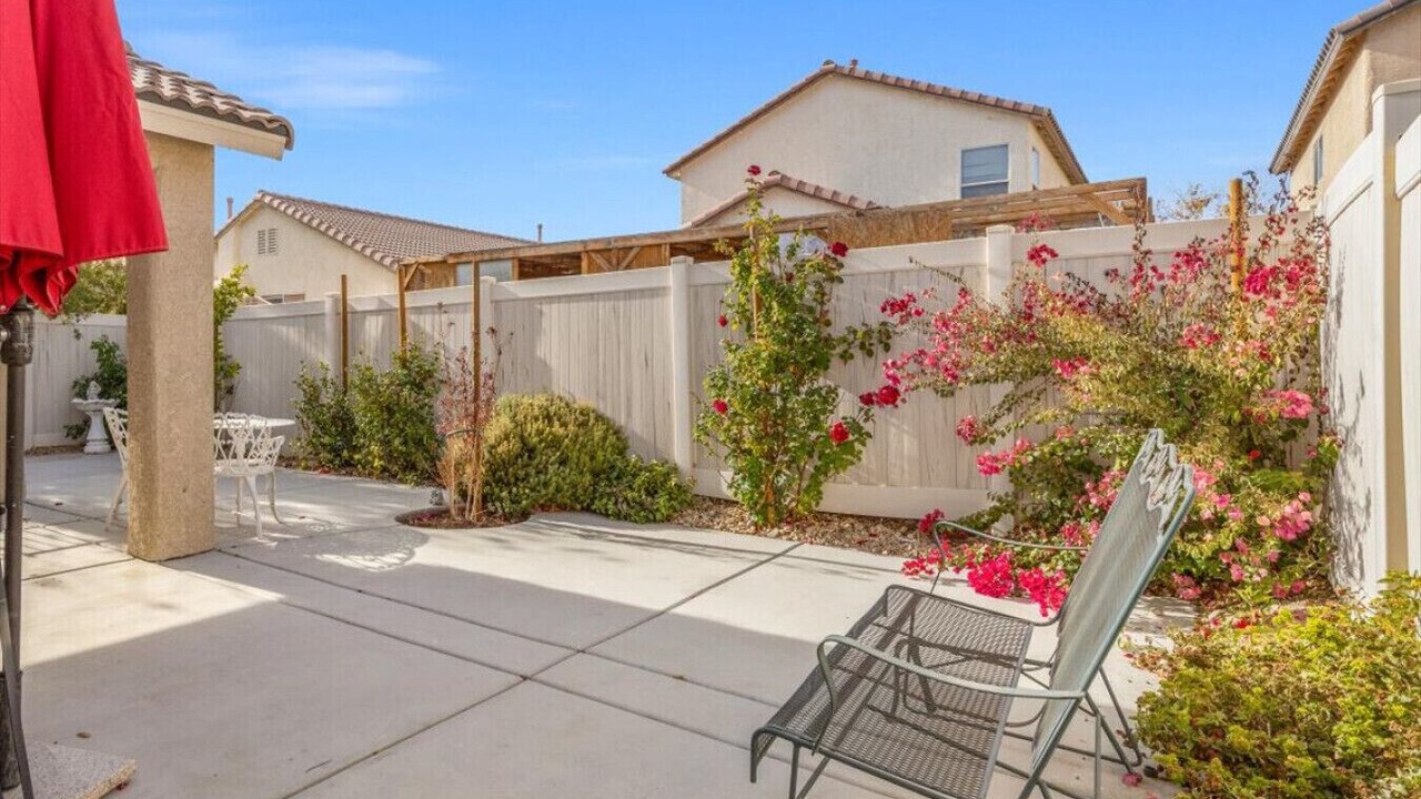 Photo of Patio Balcony in Sunrise Manor