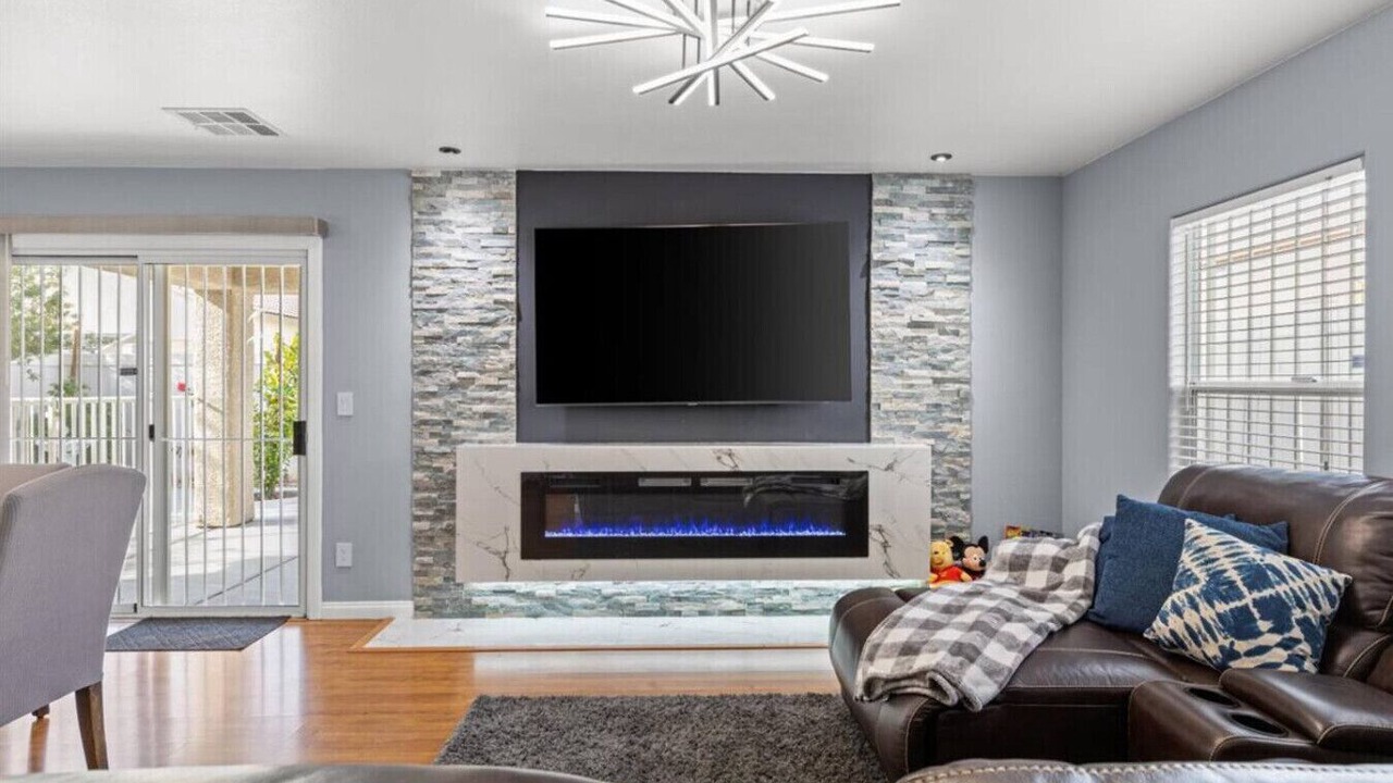 Photo of Livingroom in Sunrise Manor