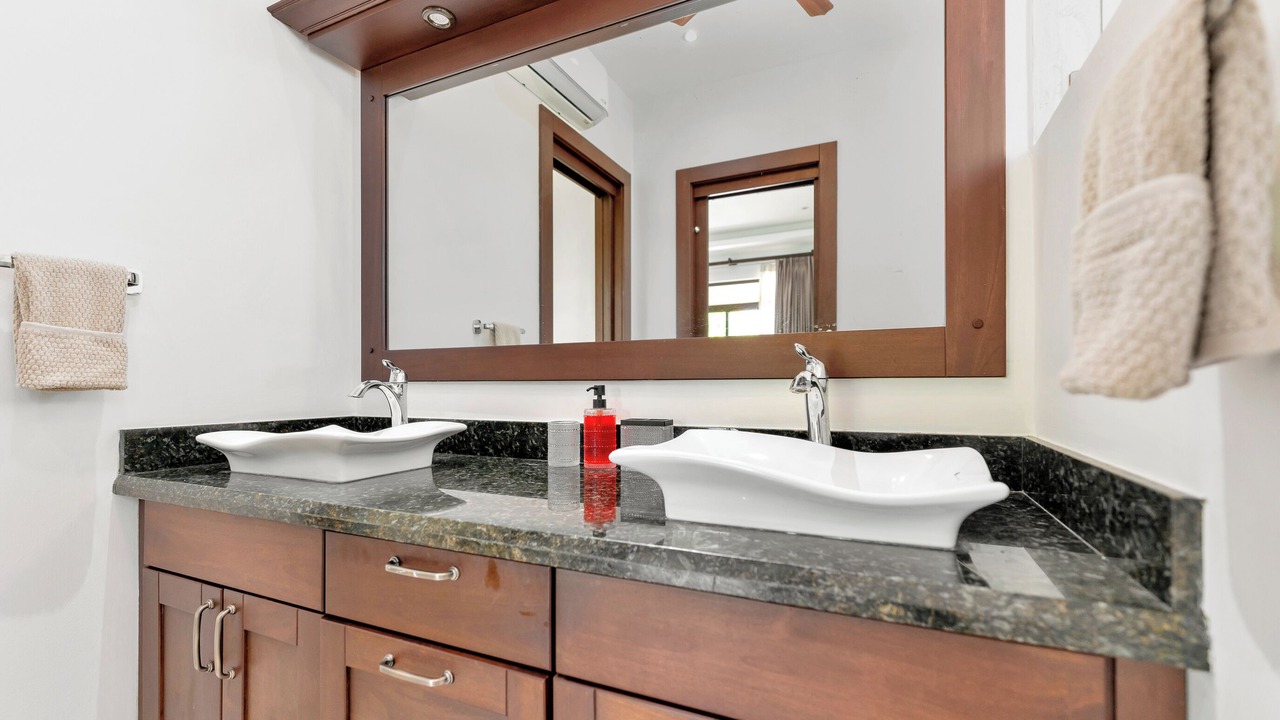 Photo of Bathroom in Coco
