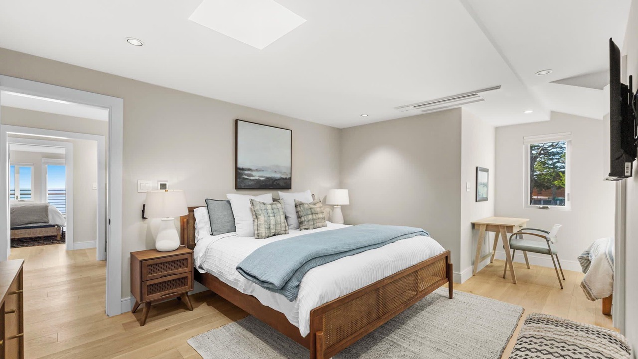 Photo of Bedroom in El Granada