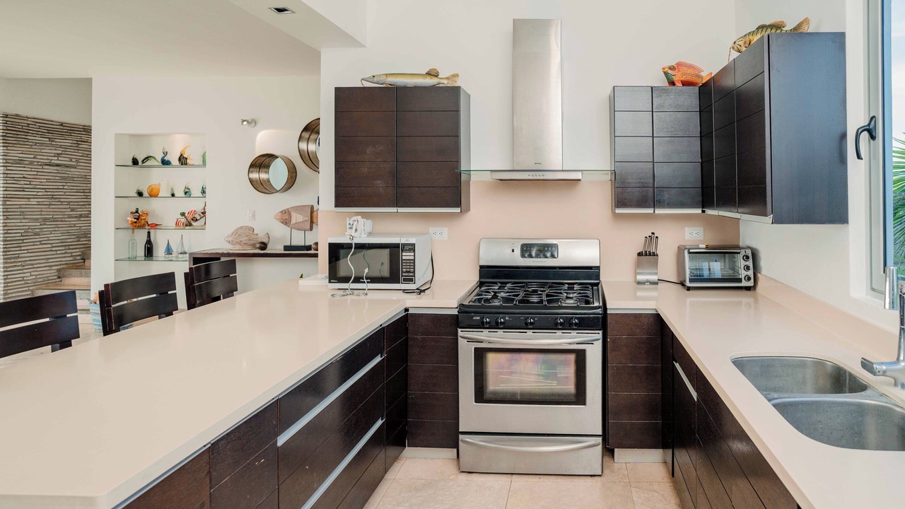 Photo of Kitchen in Pacific Marlin