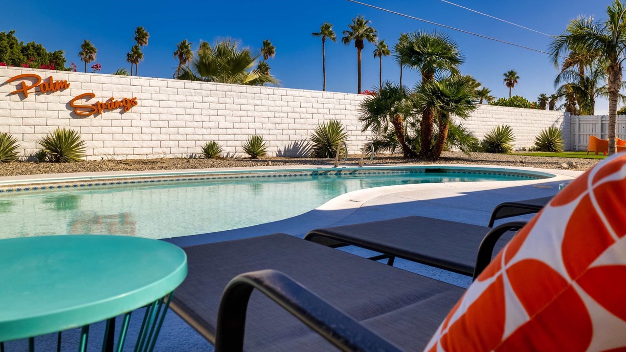 Photo of Outdoor in Racquet Club South