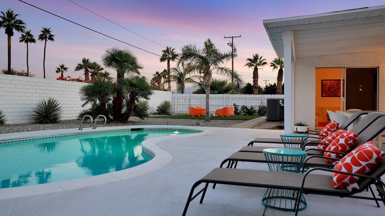 Photo of Outdoor in Racquet Club South