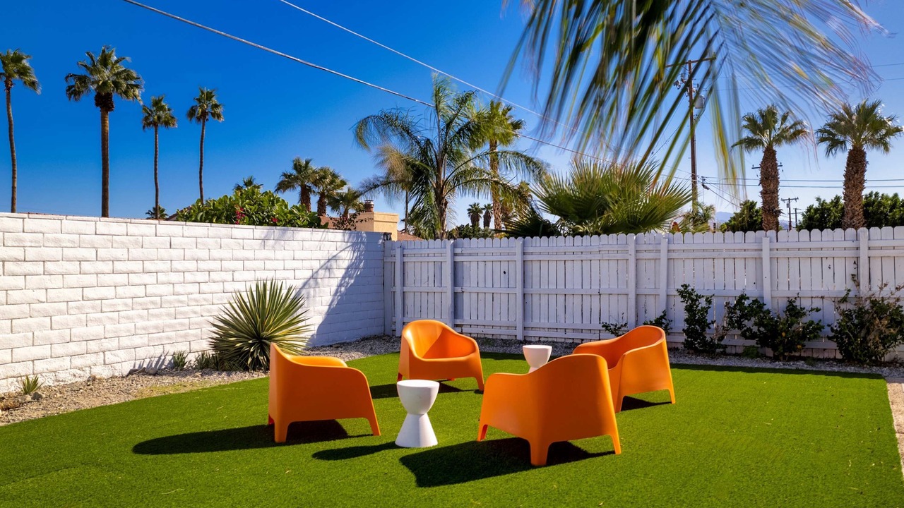 Photo of Outdoor in Racquet Club South