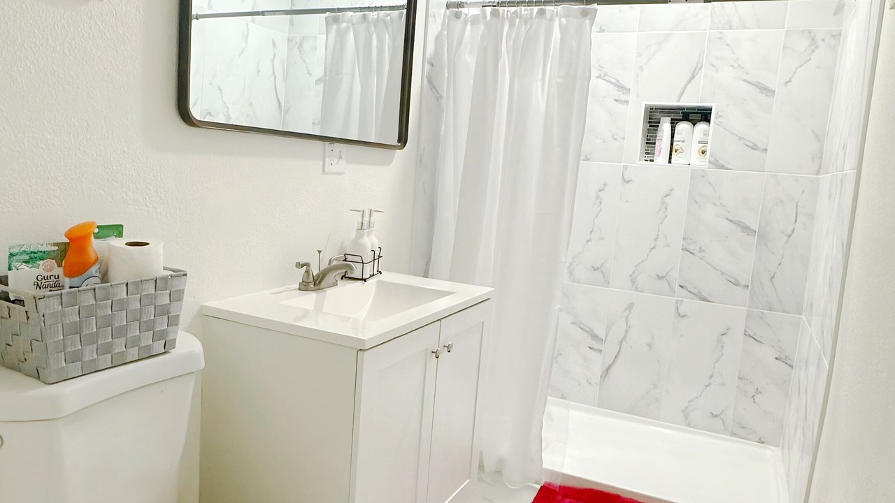 Photo of Bathroom in Woodlake