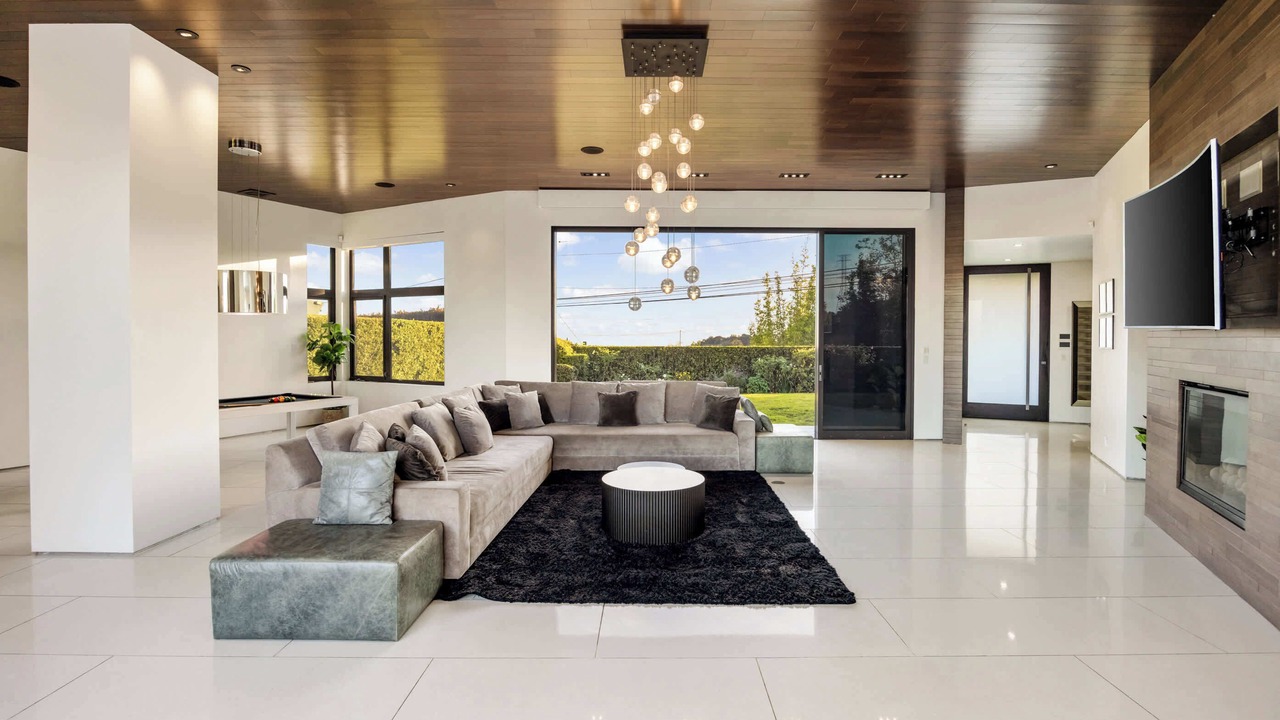 Photo of Livingroom in Hollywood Hills