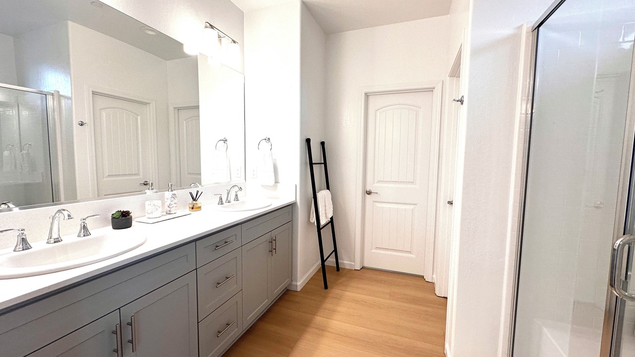 Photo of Bathroom in Visalia
